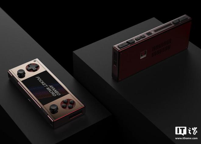 ICRO 复古金限定版掌机发布预售 1699 元CQ9电子游戏平台AYANEO Pocket M(图2)